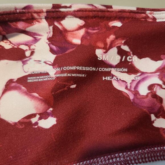 Under Armour Heat Gear Compression red capri leggings - small - Picture 2 of 5